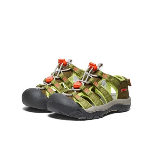 Little Kids' Newport Boundless Sandal  |  Dark Olive/Scarlet Ibis - Image 3