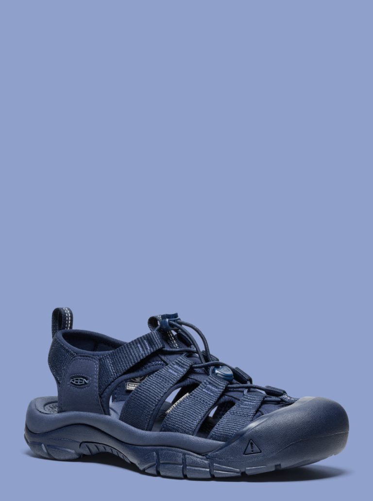 Men's Newport      >