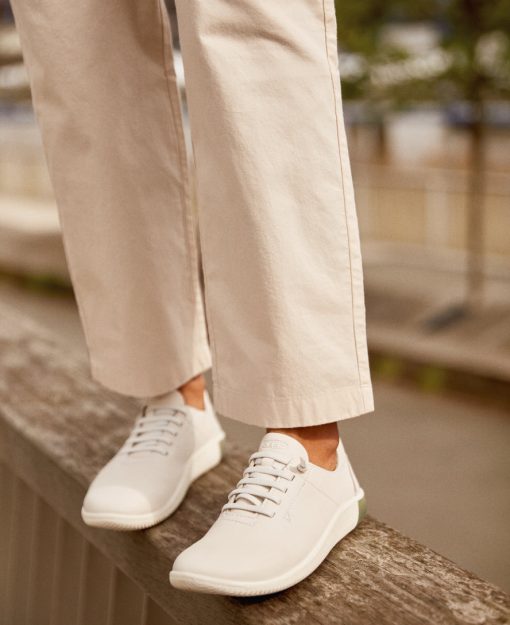 Women's KNX Leather Sneaker  |  Star White/Star White - Image 8