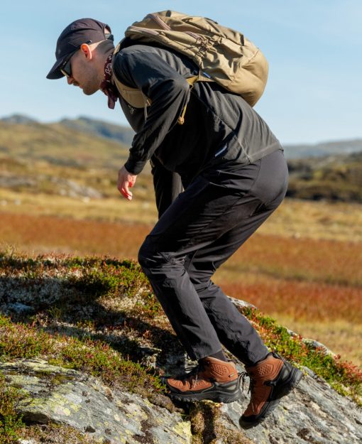 Men's Targhee IV Waterproof Hiking Boot  |  Triple Black - Image 9