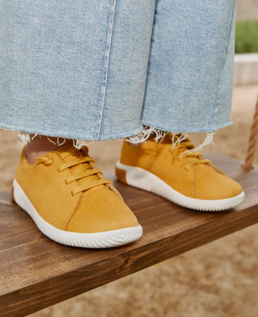 Big Kids' KNX Leather Sneaker  |  Gold Flame/Star White - Image 9