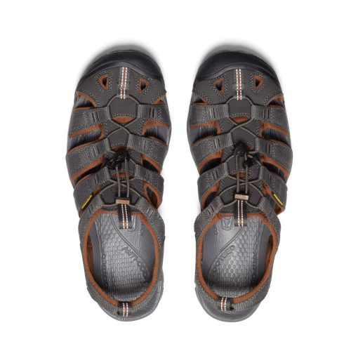 Men's Clearwater CNX  |  Raven/Tortoise Shell - Image 4
