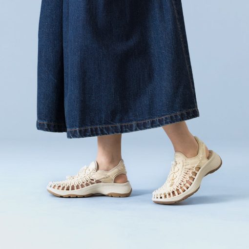 Women's UNEEK Astoria  |  Birch/Silver Birch - Image 8