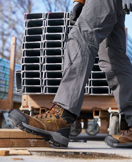 Men's Evanston 6 Insulated Waterproof Boot (Carbon Toe)  |  Bison/Black - Image 8
