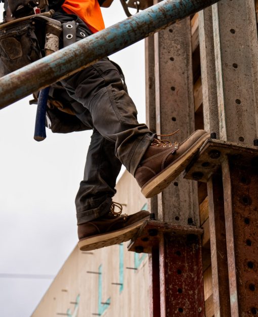 Men's Liberty 6 Waterproof Boot (Carbon Toe)  |  Chestnut/Gum - Image 8