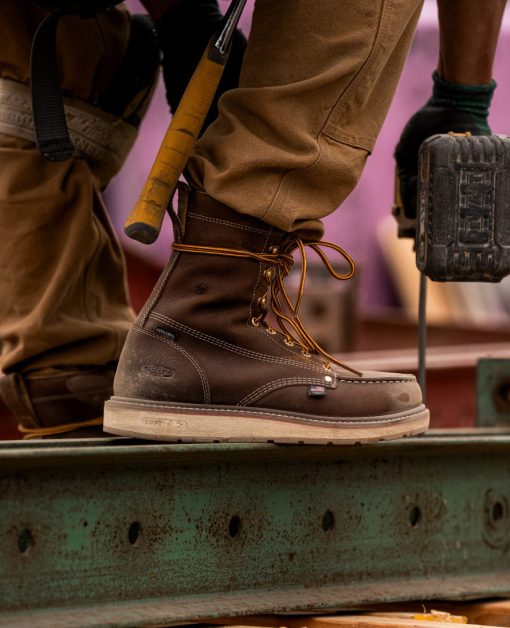 Men's Liberty 8 Waterproof Boot (Carbon Toe)  |  Leather Brown/Gum - Image 9