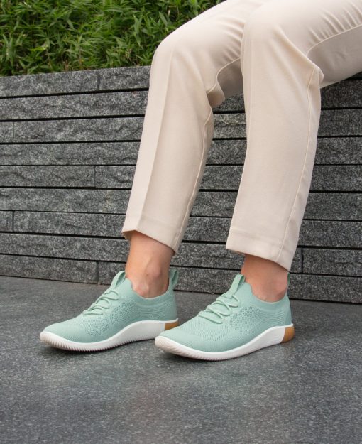 Women's KNX Knit Sneaker  |  Granite Green/Lichen - Image 9