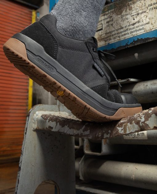 Men's Kenton Work Shoe (Carbon Toe)  |  Black/Gum - Image 9