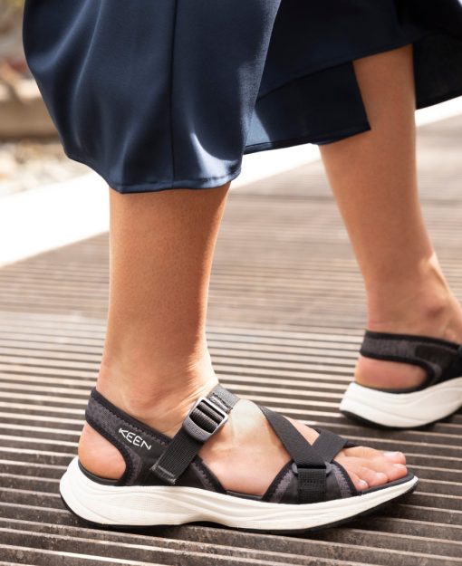 Women's Leiki Open-Toe Sandal  |  Martini Olive/Granite Green - Image 9