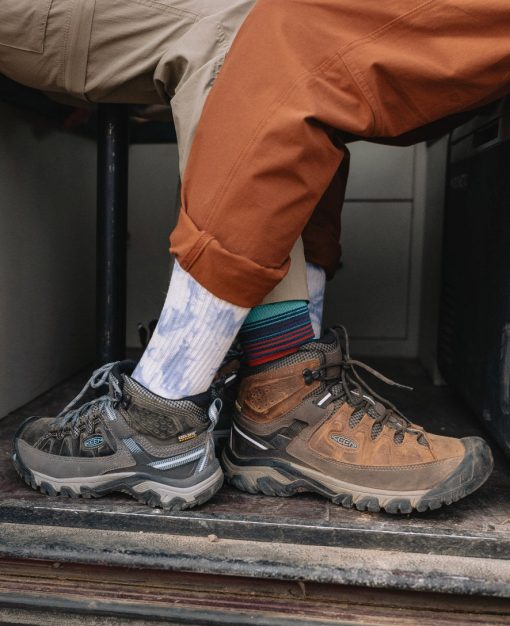 Men's Targhee III Waterproof Mid  |  Black Olive/Golden Brown - Image 7
