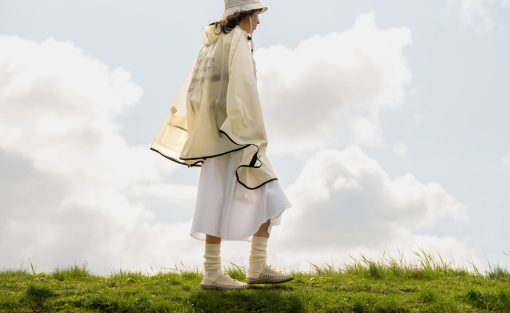 Women's UNEEK Sneaker  |  Martini Olive/Safari - Image 7