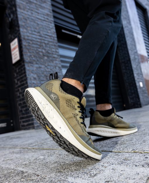 Men's WK400 Walking Shoe  |  Golden Spice/Gold Flame - Image 9