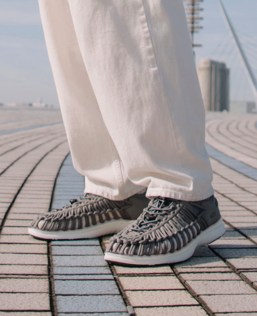 Men's UNEEK O3 Sneaker Sandal  |  Birch/Star White - Image 9